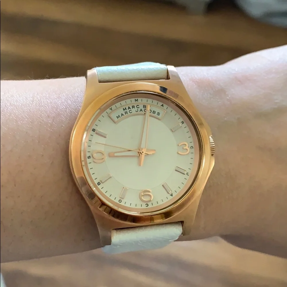 Marc by Marc Jacobs Rose‎ gold and white watch